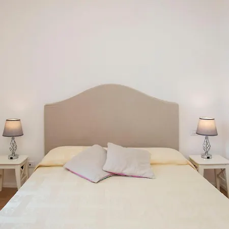 Appartement Exclusive Location, Cozy And Modern